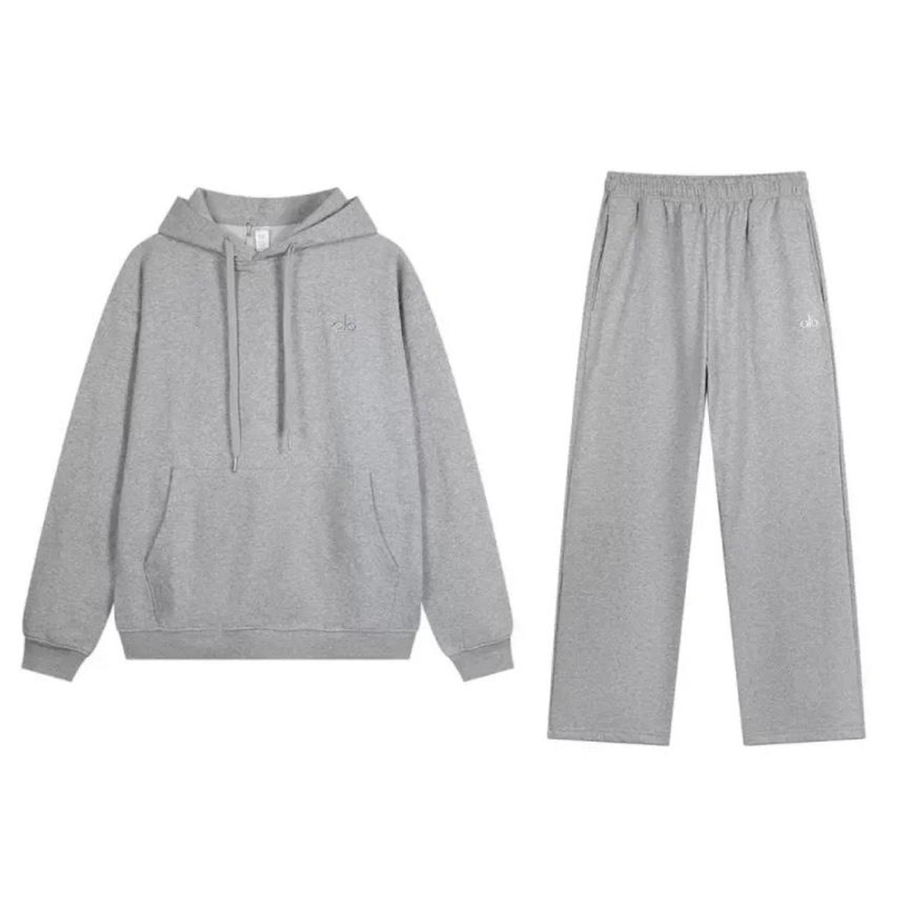 Mens Gray Alo Yoga Set